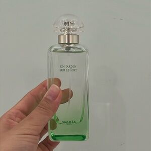 Hermes, Un Jardin Sur Le Toit eau de toilette